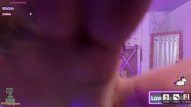 ISABELA TAY online show from March 6, 2026, 11:38 am