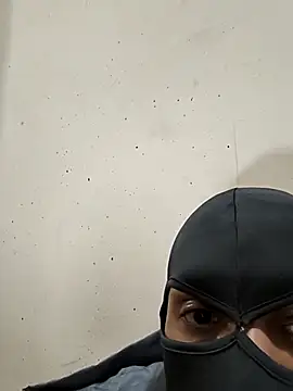 Snapshot of Hamoudy50 chatting on November 23, 2025, 3:05 am Hamoudy50 online show from November 23, 2025, 3:05 am