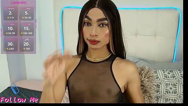 Daphne Hills online show from March 7, 2026, 4:08 am