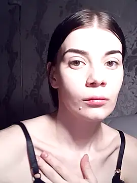 JhonSHelBy7LuNa online show from January 8, 2026, 1:50 pm