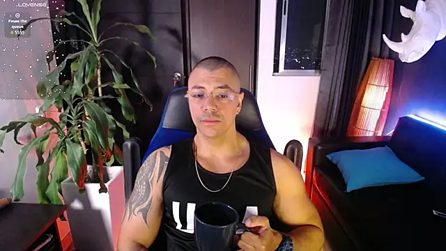 Zed ferrer online show from March 30, 2026, 10:17 am