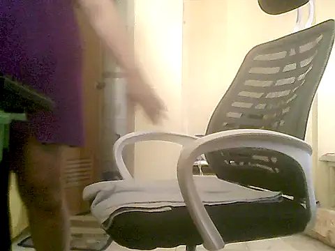 loriepinay46 online show from February 28, 2026, 12:43 am