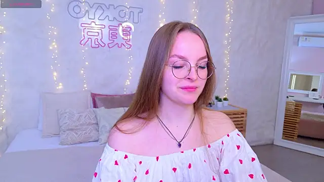 Snapshot of MadisonSmitt chatting on April 30, 2026, 5:03 am MadisonSmitt online show from April 30, 2026, 5:03 am
