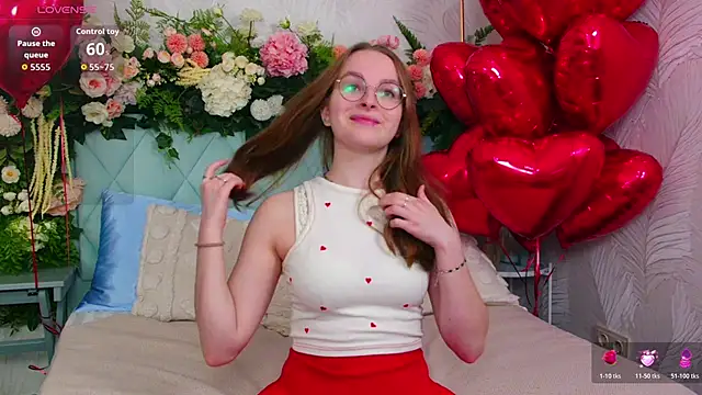 Snapshot of MadisonSmitt chatting on February 8, 2026, 5:05 am MadisonSmitt online show from February 8, 2026, 5:05 am