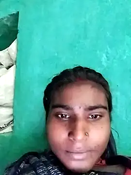 Snapshot of Big_Lovexx chatting on February 5, 2026, 5:36 am Big Lovexx online show from February 5, 2026, 5:36 am