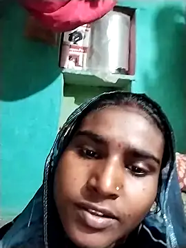 Snapshot of Big_Lovexx chatting on February 3, 2026, 6:33 am Big Lovexx online show from February 3, 2026, 6:33 am