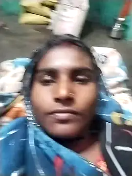 Snapshot of Big_Lovexx chatting on February 7, 2026, 4:26 pm Big Lovexx online show from February 7, 2026, 4:26 pm