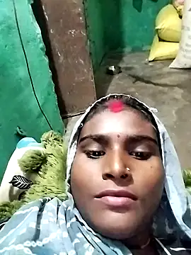 Snapshot of Big_Lovexx chatting on November 21, 2025, 3:44 pm Big Lovexx online show from November 21, 2025, 3:44 pm