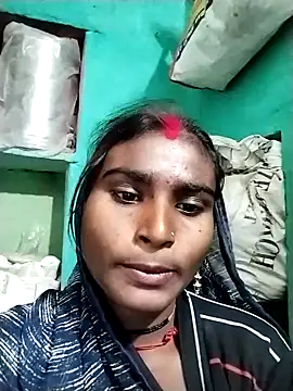 Snapshot of Big_Lovexx chatting on December 16, 2025, 7:34 am Big Lovexx online show from December 16, 2025, 7:34 am