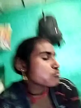 Snapshot of Big_Lovexx chatting on February 12, 2026, 5:07 am Big Lovexx online show from February 12, 2026, 5:07 am