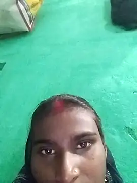 Snapshot of Big_Lovexx chatting on November 20, 2025, 9:32 am Big Lovexx online show from November 20, 2025, 9:32 am