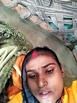 Big Lovexx online show from April 12, 2026, 6:38 am