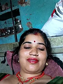 Snapshot of Hot_kamla chatting on May 14, 2026, 11:24 pm Hot kamla online show from May 14, 2026, 11:24 pm