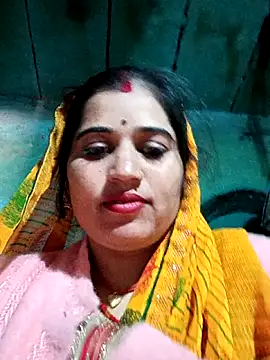 Snapshot of Hot_kamla chatting on February 5, 2026, 9:27 am Hot kamla online show from February 5, 2026, 9:27 am