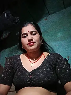 Hot kamla online show from June 29, 2026, 3:23 pm