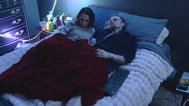 Snapshot of Donster907 chatting on November 14, 2025, 7:45 am Donster907 online show from November 14, 2025, 7:45 am