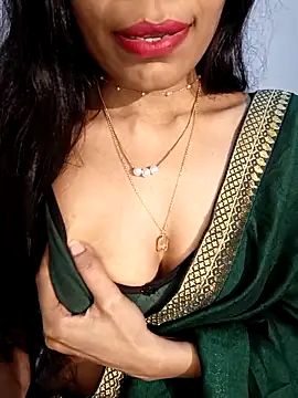 Angelic Princess online show from November 27, 2025, 2:28 pm