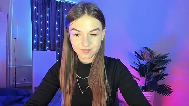 luna lust 212 online show from February 1, 2026, 12:14 pm