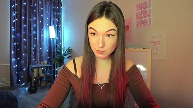 luna lust 212 online show from March 20, 2026, 4:24 am