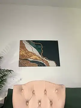 Shy Vivi online show from February 19, 2026, 11:18 am