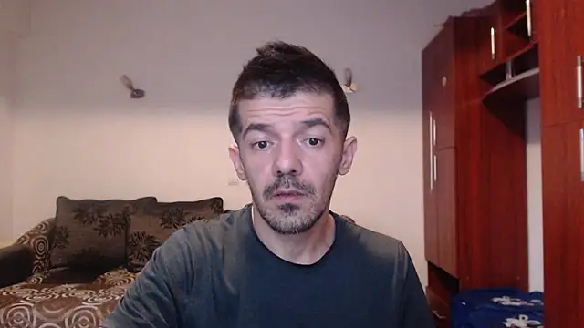 Dale E online show from December 10, 2024, 11:54 am