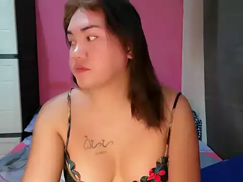 Pretty moccha online show from April 14, 2026, 2:49 am