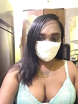 Dharshini98 online show from February 23, 2026, 11:27 pm