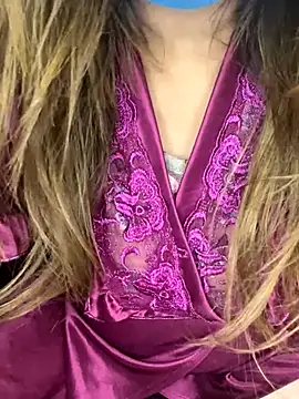 Snapshot of Sassy_rina chatting on November 17, 2025, 6:12 pm Sassy rina online show from November 17, 2025, 6:12 pm