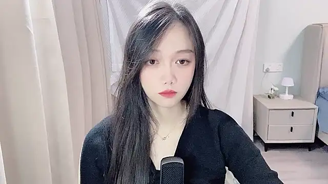 Snapshot of BoiI2u chatting on December 15, 2025, 3:18 pm BoiI2u online show from December 15, 2025, 3:18 pm