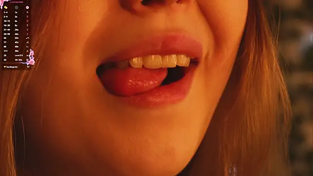 cheeky cherry  online show from December 19, 2025, 5:04 pm