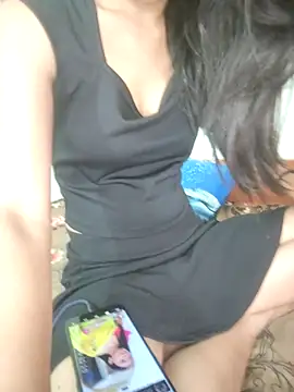 Vanshika sharma12 online show from January 14, 2026, 1:26 pm