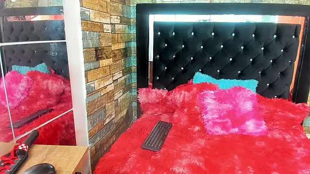 Nyra Rose online show from November 22, 2025, 12:26 pm