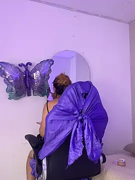 NinaSakura Eup online show from January 13, 2026, 2:32 pm