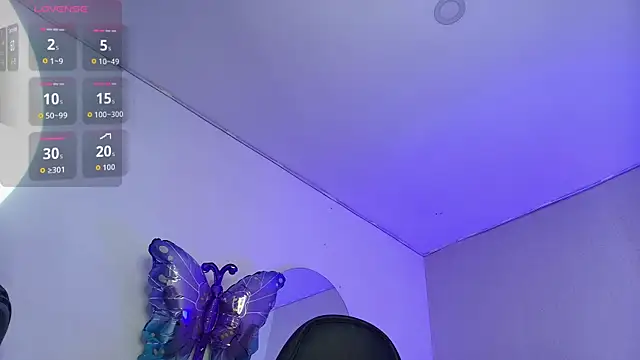 NinaSakura Eup online show from January 18, 2026, 11:35 am