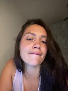 carolsapequinha online show from March 18, 2026, 12:19 pm