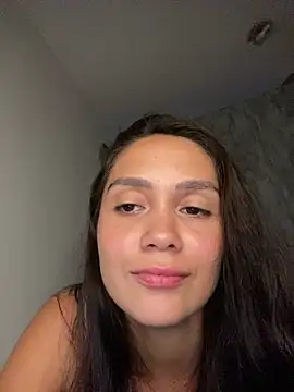 Snapshot of carolsapequinha chatting on February 24, 2026, 11:16 pm carolsapequinha online show from February 24, 2026, 11:16 pm