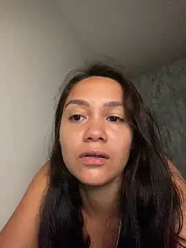 Snapshot of carolsapequinha chatting on February 22, 2026, 12:18 pm carolsapequinha online show from February 22, 2026, 12:18 pm