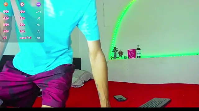 Snapshot of kaiborman00 chatting on February 1, 2026, 3:16 am kaiborman00 online show from February 1, 2026, 3:16 am