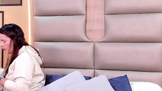 NatuAveragedMD online show from November 15, 2025, 11:47 am