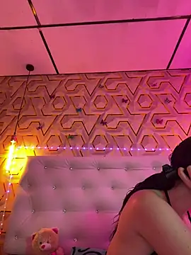 Snapshot of MelanyyJhonson15 chatting on February 6, 2026, 2:07 am MelanyyJhonson15 online show from February 6, 2026, 2:07 am