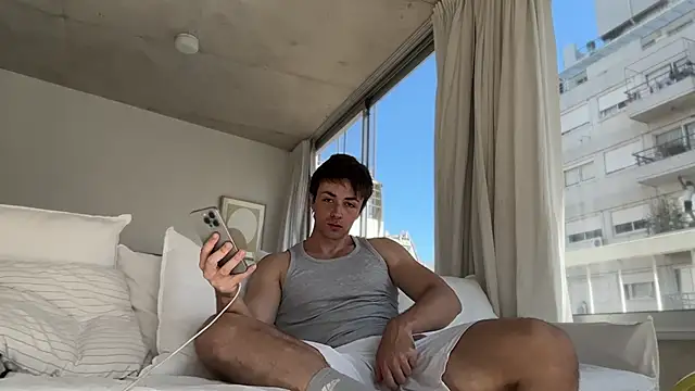 iggydavid online show from November 15, 2025, 6:45 pm