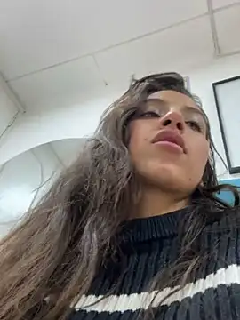 Paulett Smith online show from November 25, 2025, 11:37 pm