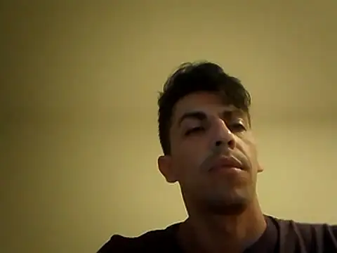 Snapshot of roddyron1n chatting on November 13, 2025, 3:21 am roddyron1n online show from November 13, 2025, 3:21 am