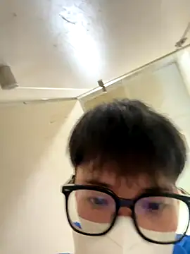 MEFUN- online show from December 4, 2025, 6:18 pm