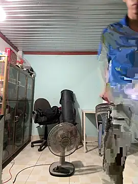 Snapshot of MEFUN- chatting on March 2, 2026, 4:47 pm MEFUN- online show from March 2, 2026, 4:47 pm