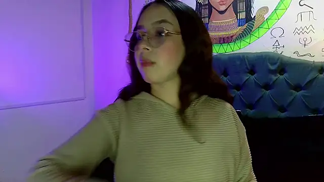 amaris ferrer online show from January 9, 2026, 4:30 am