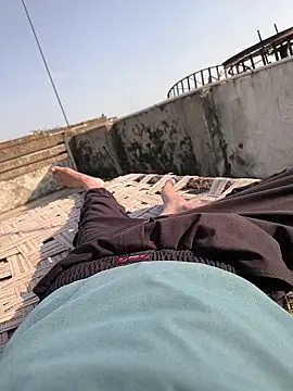 Snapshot of Ritik143jhil chatting on January 9, 2026, 10:00 am Ritik143jhil online show from January 9, 2026, 10:00 am