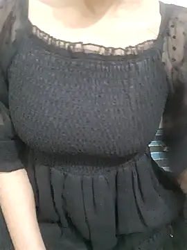 Snapshot of Asha_devi90 chatting on November 28, 2025, 5:51 am Asha devi90 online show from November 28, 2025, 5:51 am