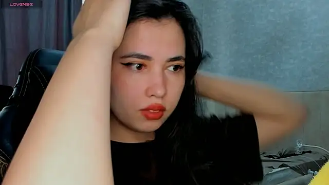 Snapshot of Diara_1an chatting on May 21, 2026, 4:21 am Diara 1an online show from May 21, 2026, 4:21 am