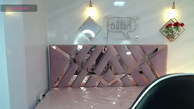 Evy Luxx v online show from December 19, 2025, 3:43 am